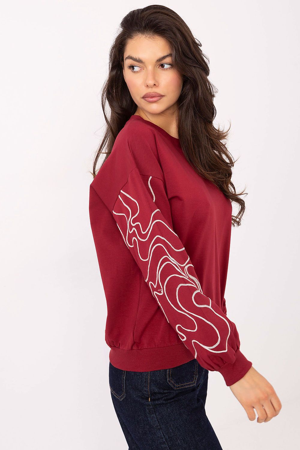  Sweatshirt model 218380 Relevance 
