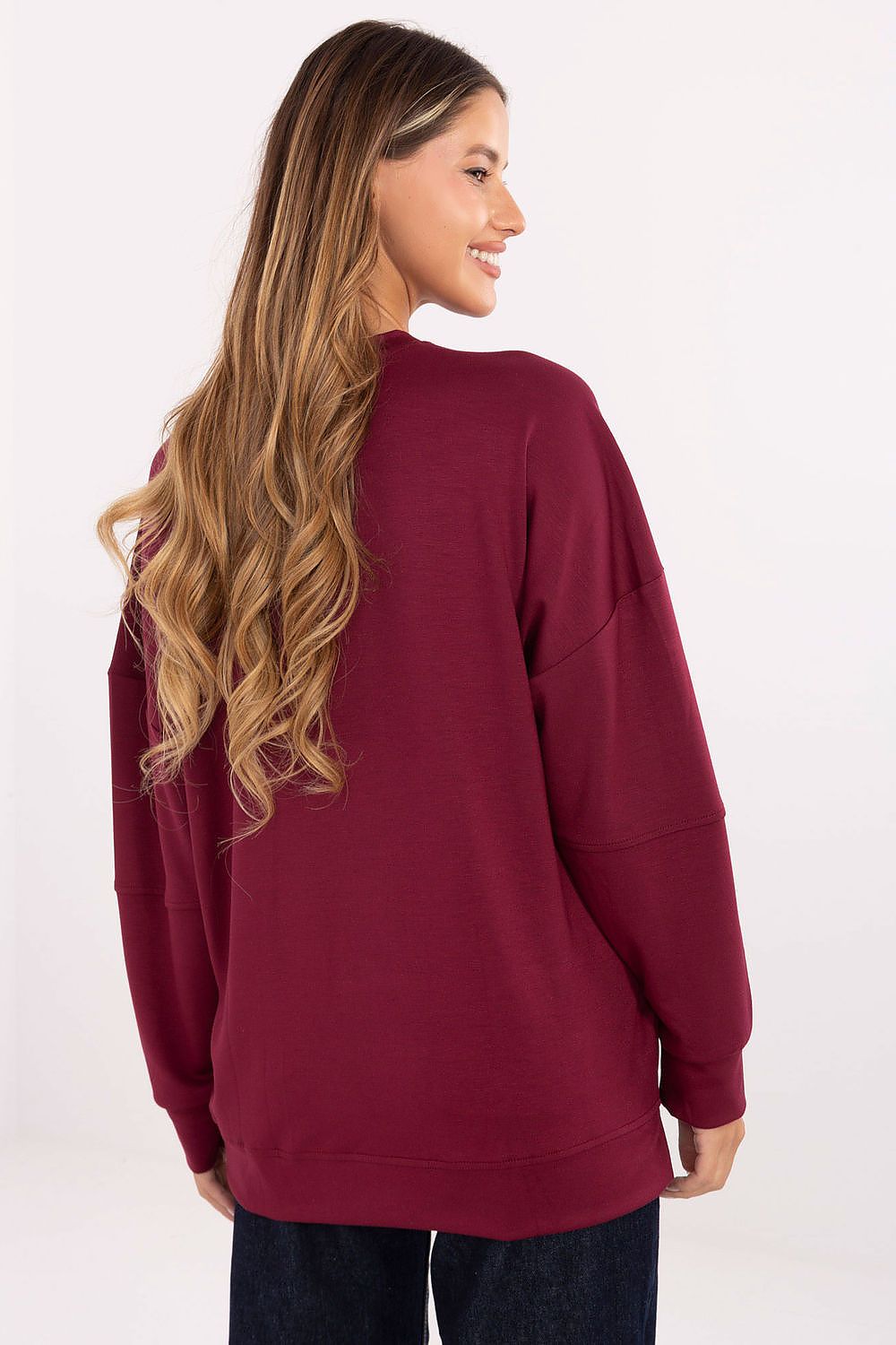  Sweatshirt model 219433 Relevance 