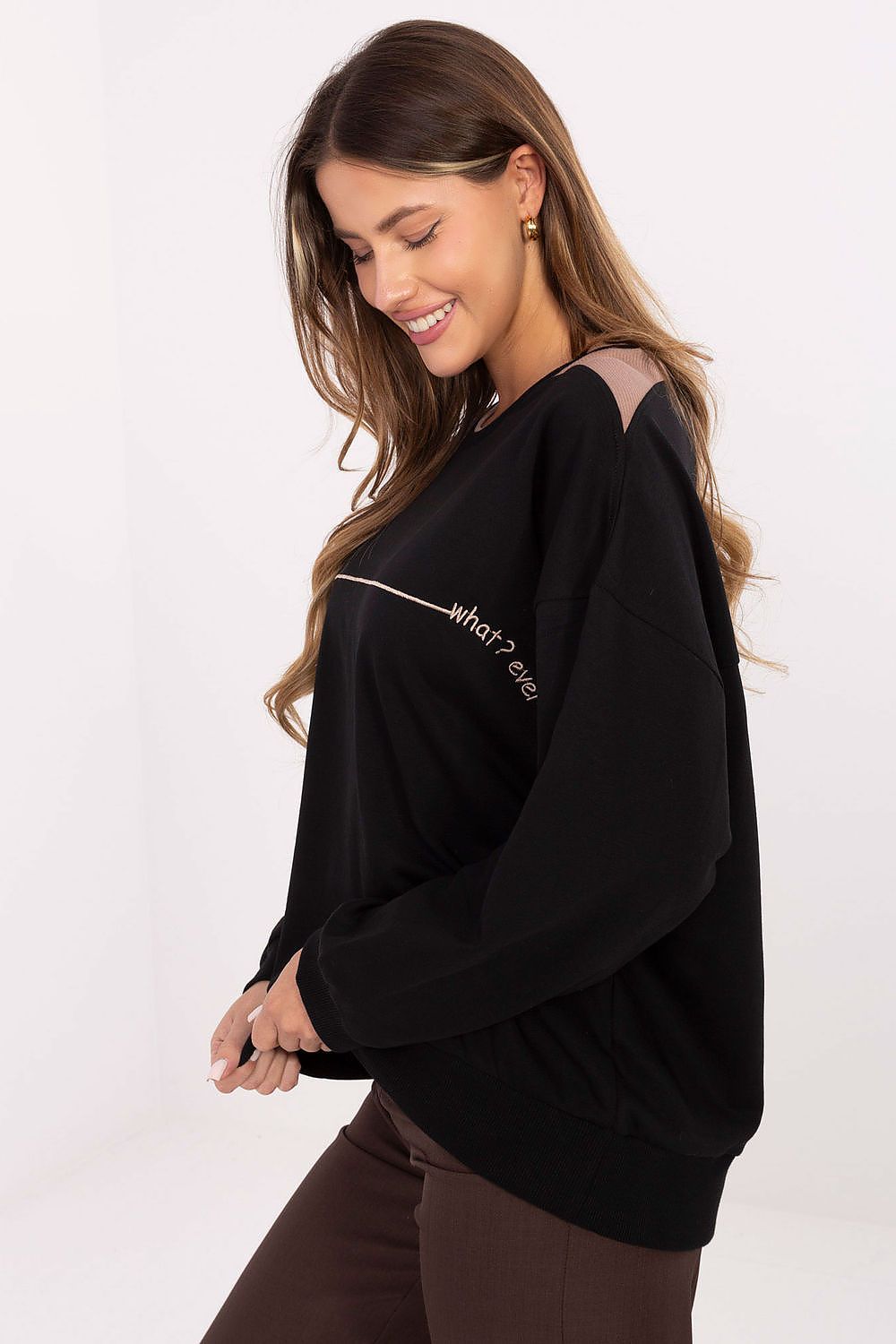 Sweatshirt model 219964 Relevance 