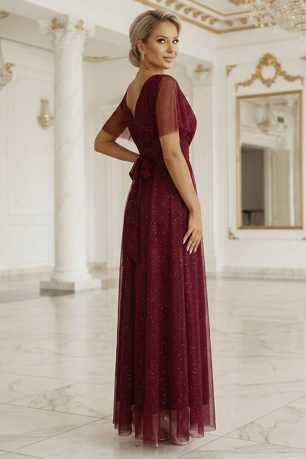  Long dress model 222139 Numoco 