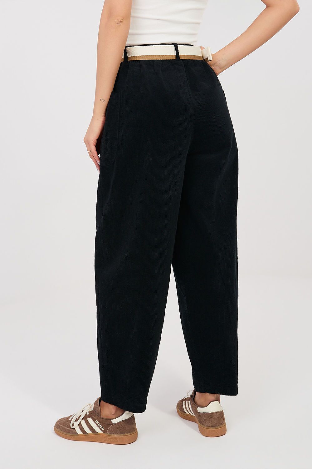  corduroy trousers model 225098 Rue Paris 