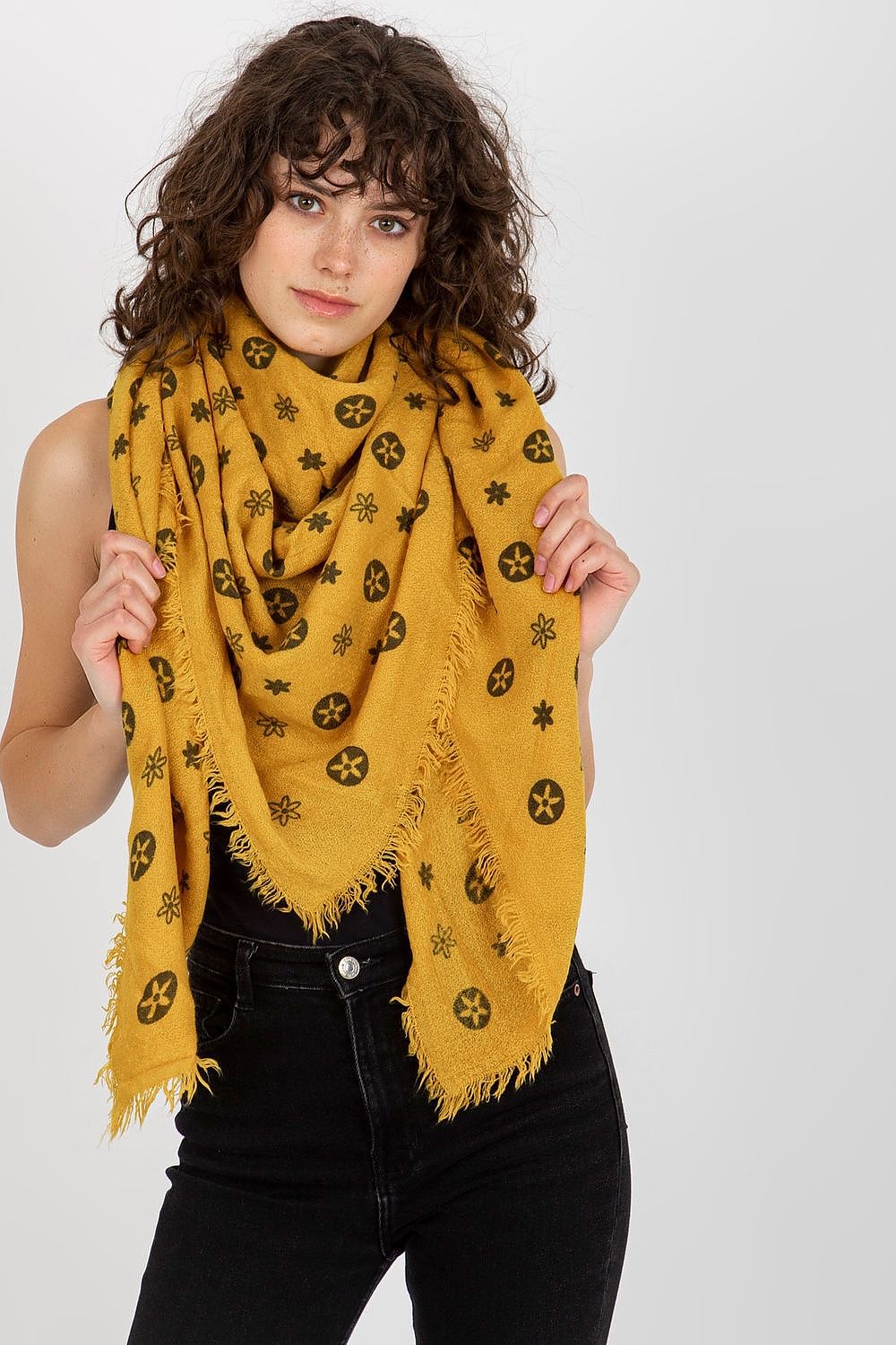  Neckerchief model 174872 AT 
