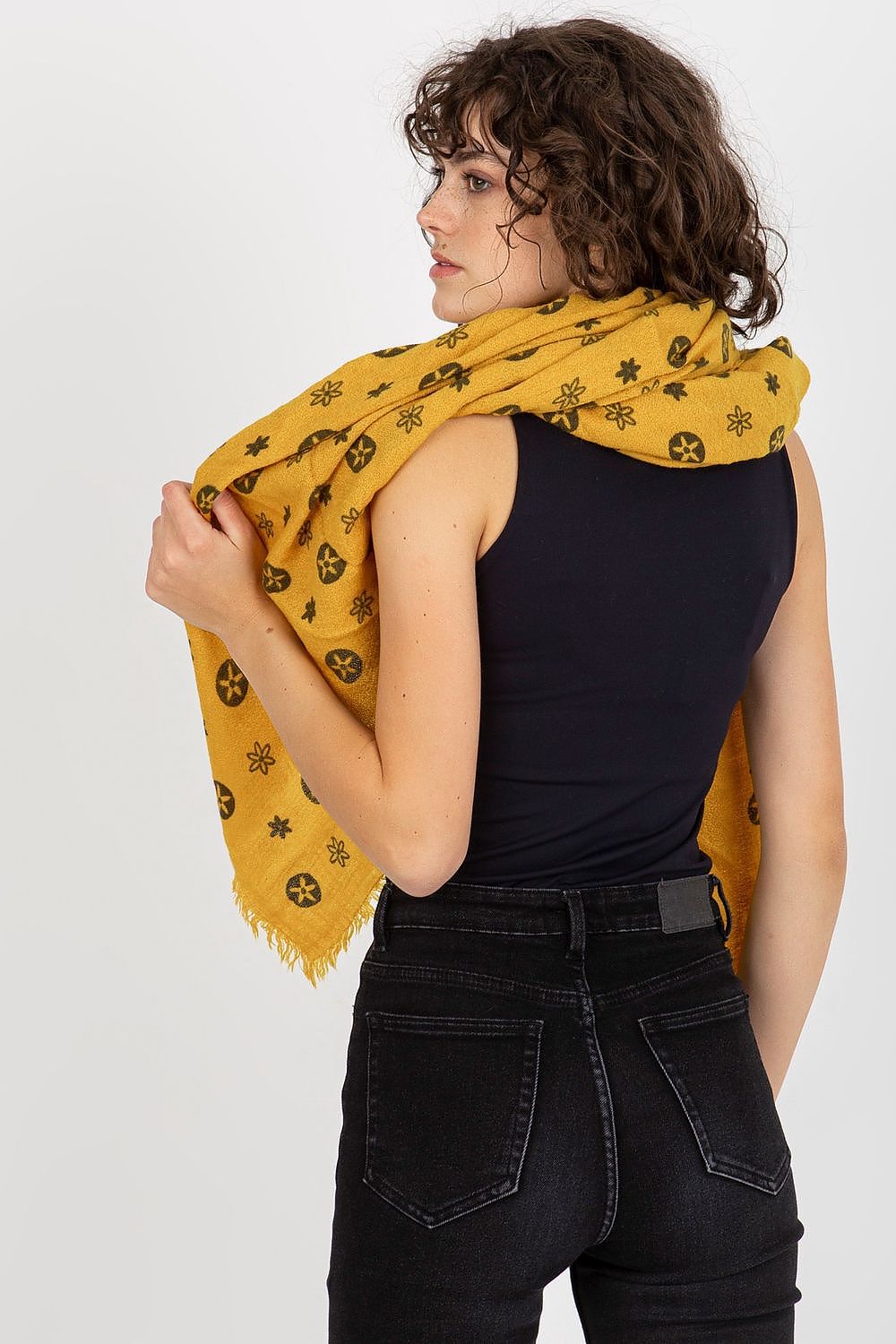  Neckerchief model 174872 AT 