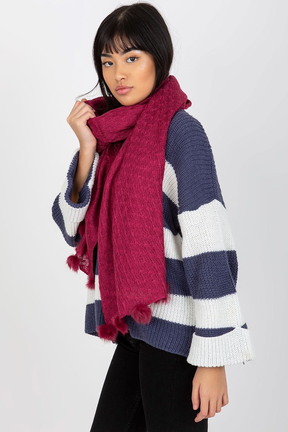  Shawl model 185906 AT 